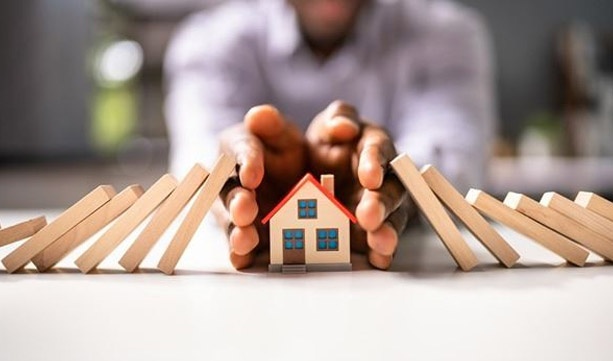 house_insurance_1926228425